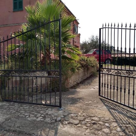 Villa Abruzzocasacampagna Collecorvino - Monolocale Con Mini-Cucina, Giardino E Parcheggio Extérieur photo